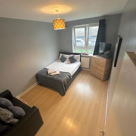 1 Bedroom Flat In Whitechapel, Londres Exterior foto