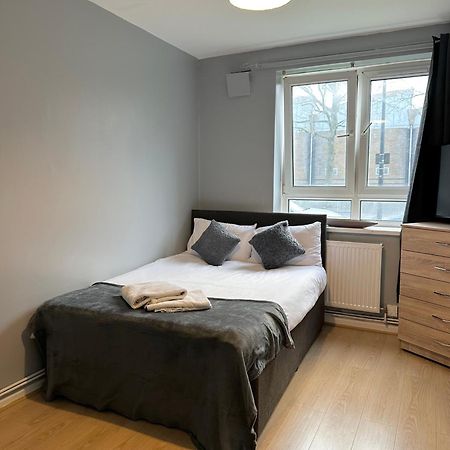 1 Bedroom Flat In Whitechapel, Londres Exterior foto