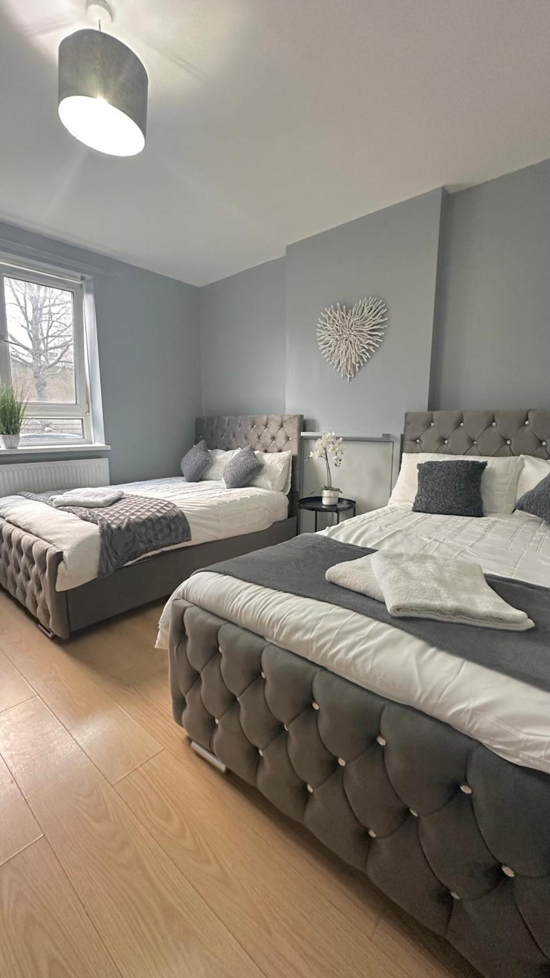 1 Bedroom Flat In Whitechapel, Londres Exterior foto