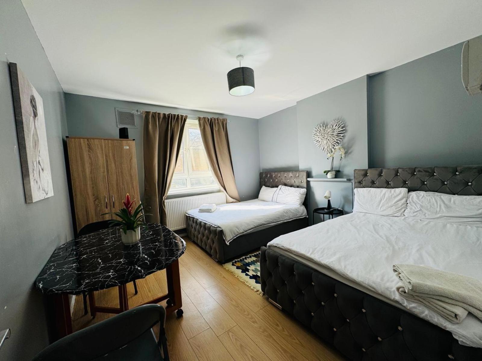 1 Bedroom Flat In Whitechapel, Londres Exterior foto